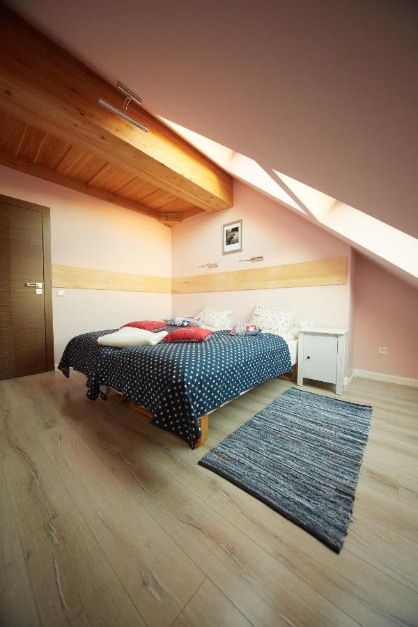 Apartamenty Siklawa Krupowki Zakopane Rom bilde